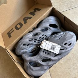 Yeezy Foamrunner MX Granite 