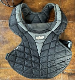 Schutt Catcher Chest Protector 