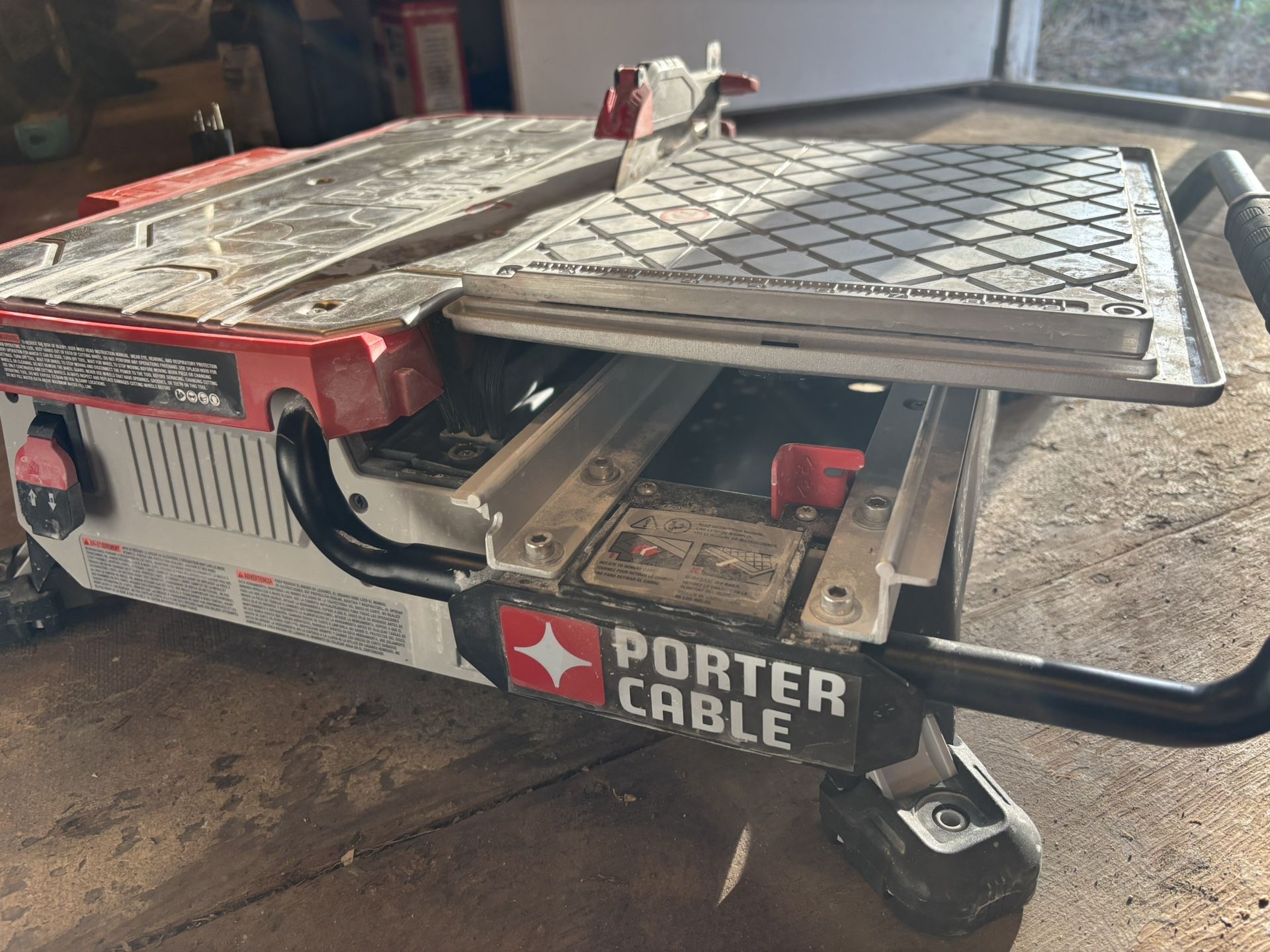Porter Cable Table Top Wet Tile Saw