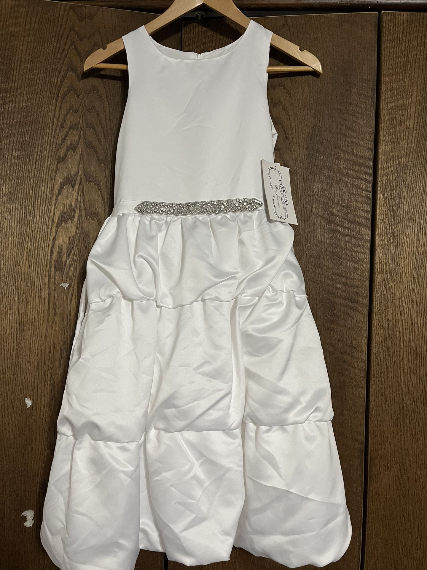 NWT Girls White Flower Girl Dress Size Age 12 Runs A Little Smaller
