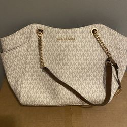 MK Purse Never Used 