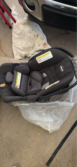 Infant car seat