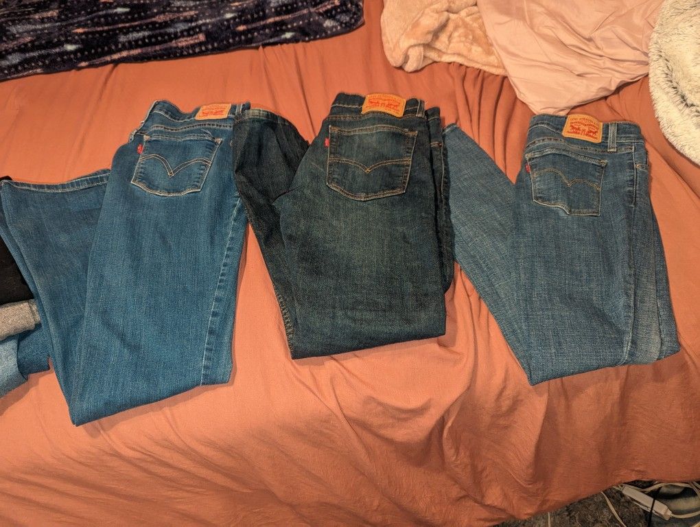 LEVIS MENS & WOMENS