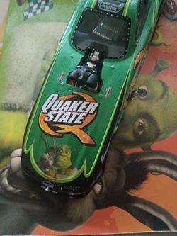 ACTION SHREK 2 2004 TONY PEDREGON QUAKER STATE CAMARO FUNNY CAR 1:24