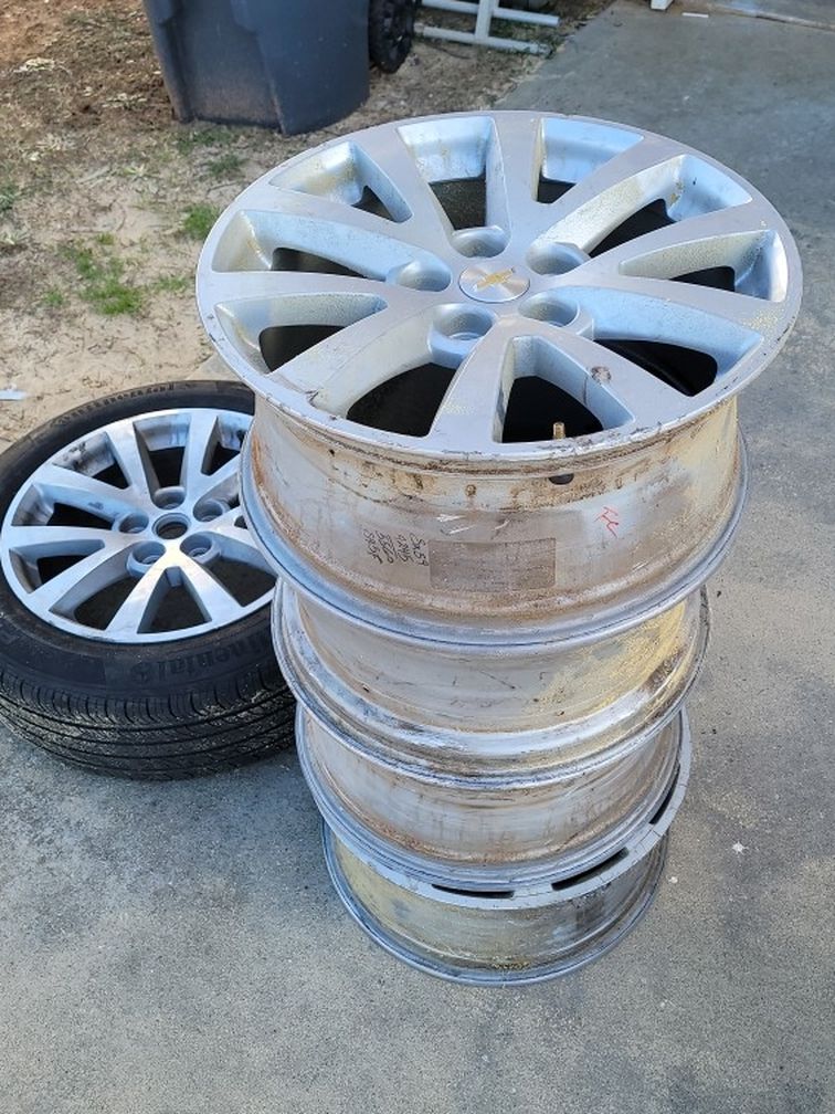 225/55/R18 Chevy Malibu