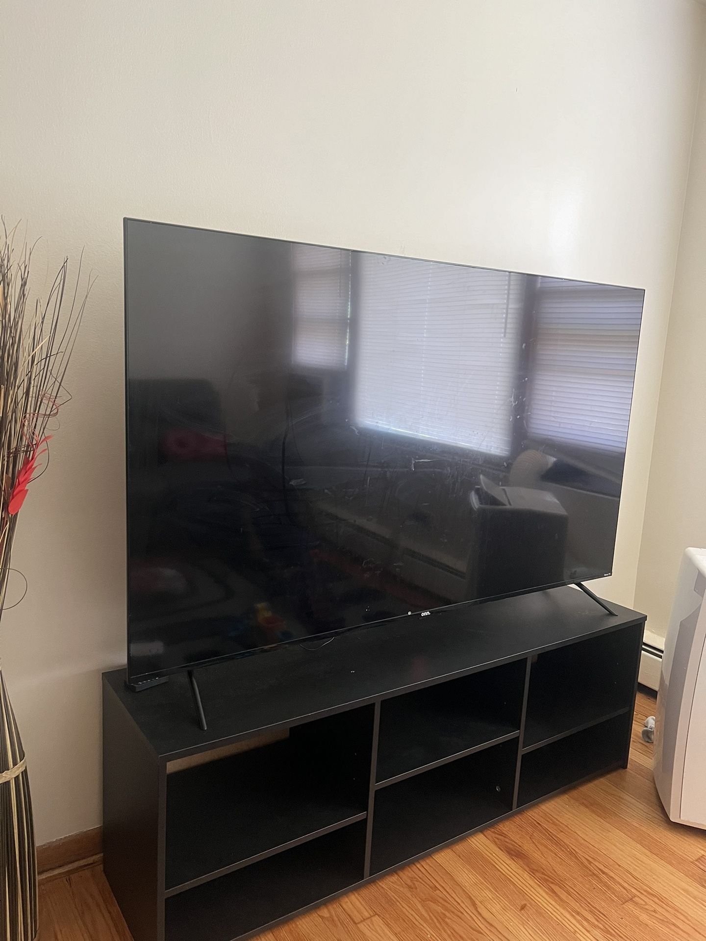 75 Inch Tv 