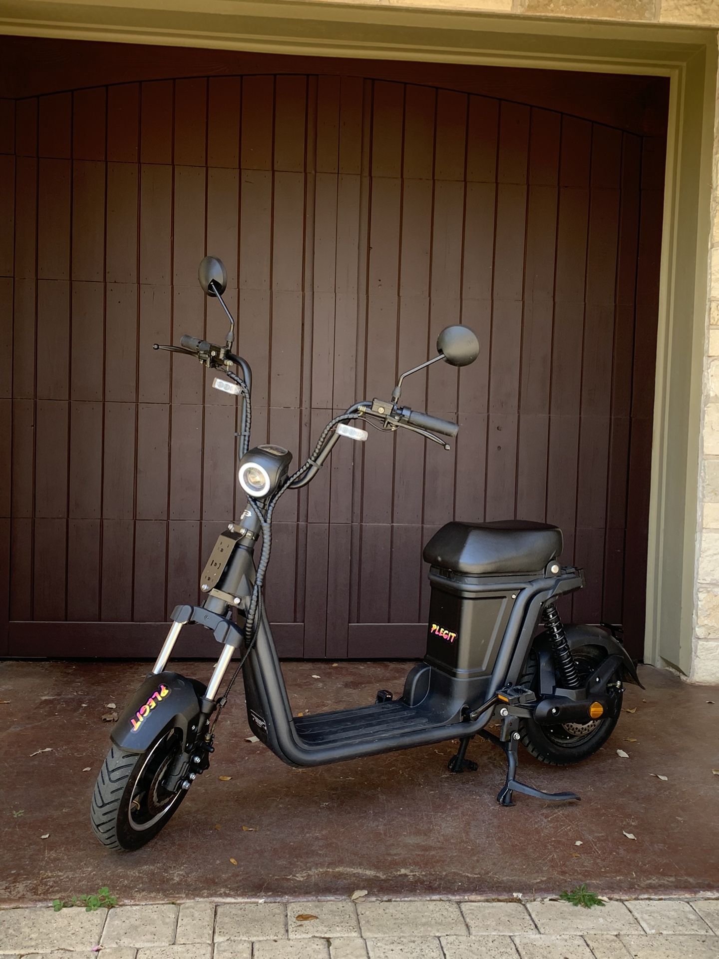 PHLEET Electric Scooter/Bike By Phat Schooters