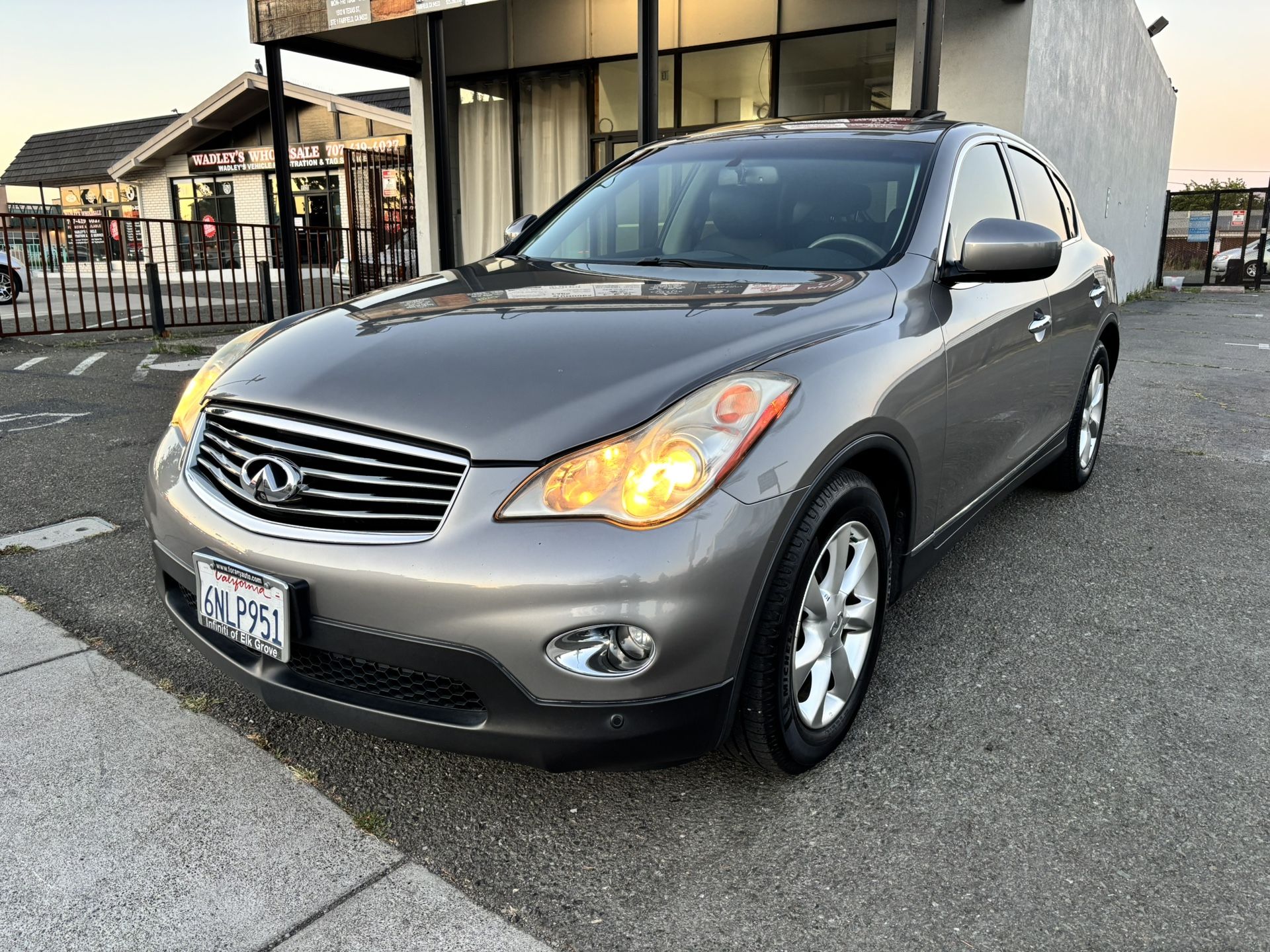 2010 Infiniti Ex35