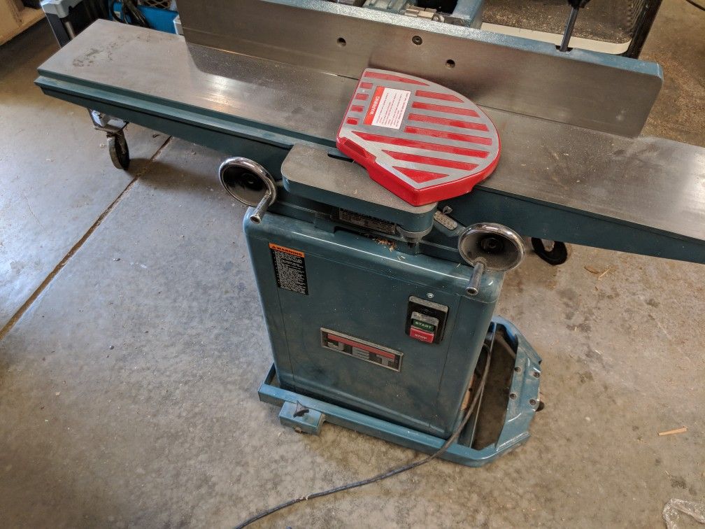 Jet 6" jointer with mobile base