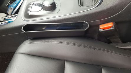Car seat catcher