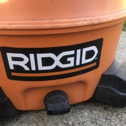RIDGID Wet/Dry Vacuum