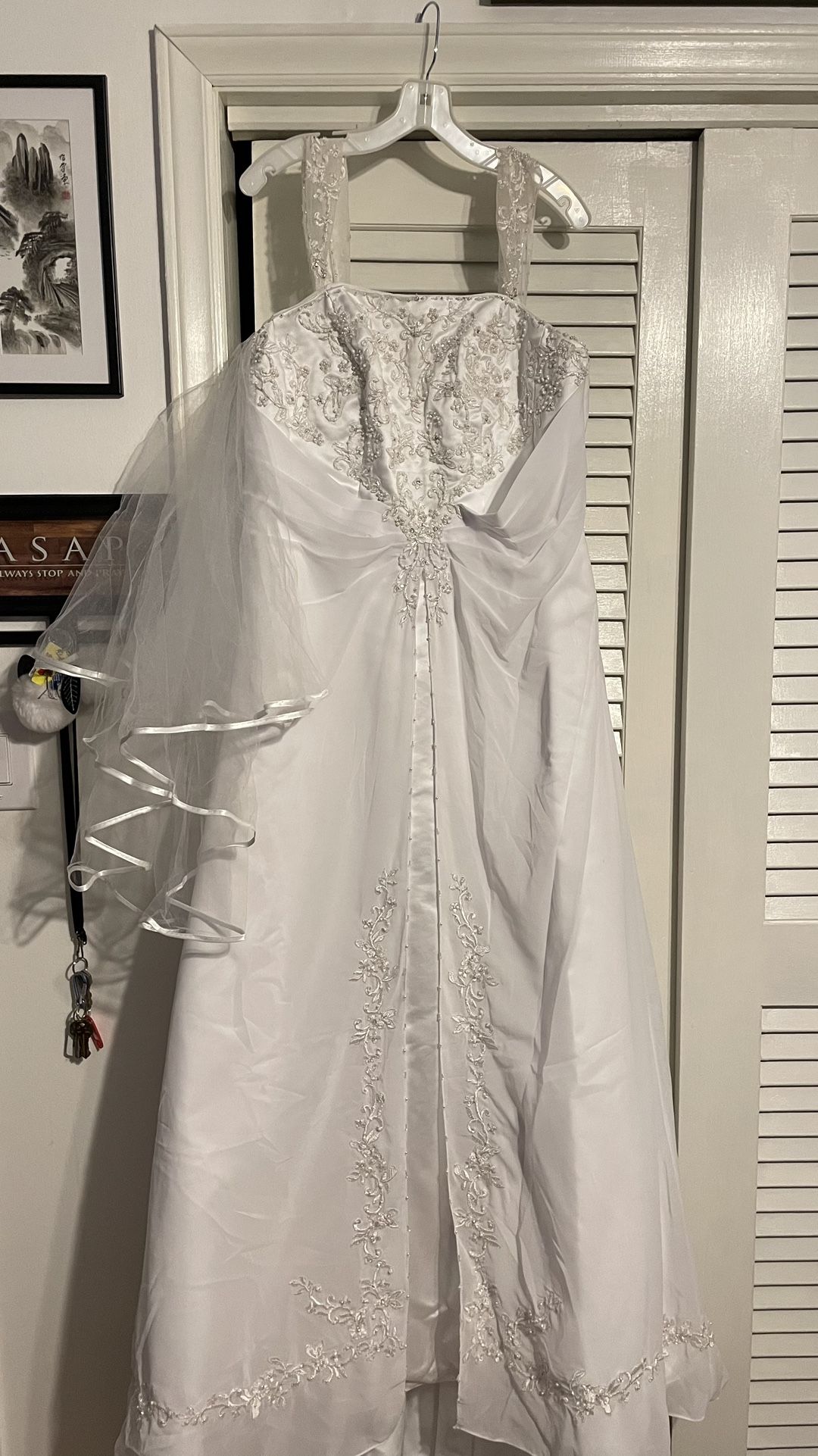 Davids Bridal Wedding Dress
