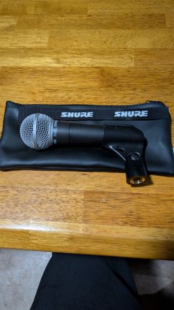 Shure SM58  cardioid dynamic vocal microphone