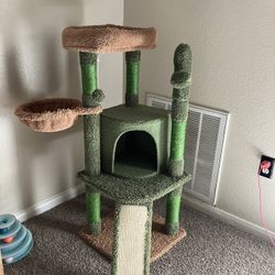Cactus cat tree