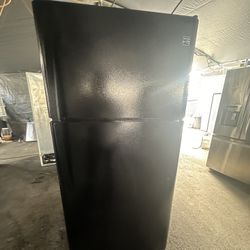 Black Kenmore Top Freezer Apt Size Fridge We Deliver And Install🚚👨🏻‍🔧