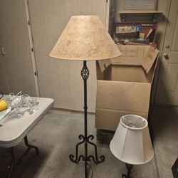 Nice Iron Floor Lamp