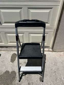 2 steps ladder