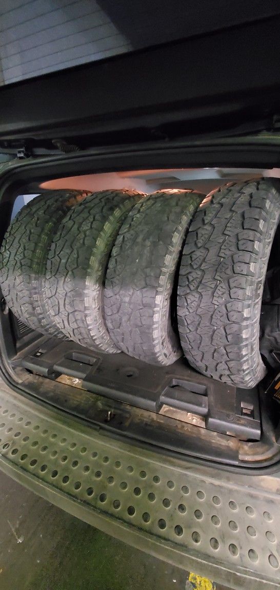 4 Used Tires 