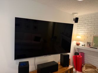 65” tv Hisense U8G