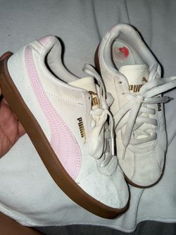 Puma Woman’s shoes 6