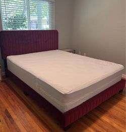 Queen 14” Hybrid Eurotop Mattress – Like New – Used Twice