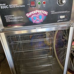 Pretzel Warmer