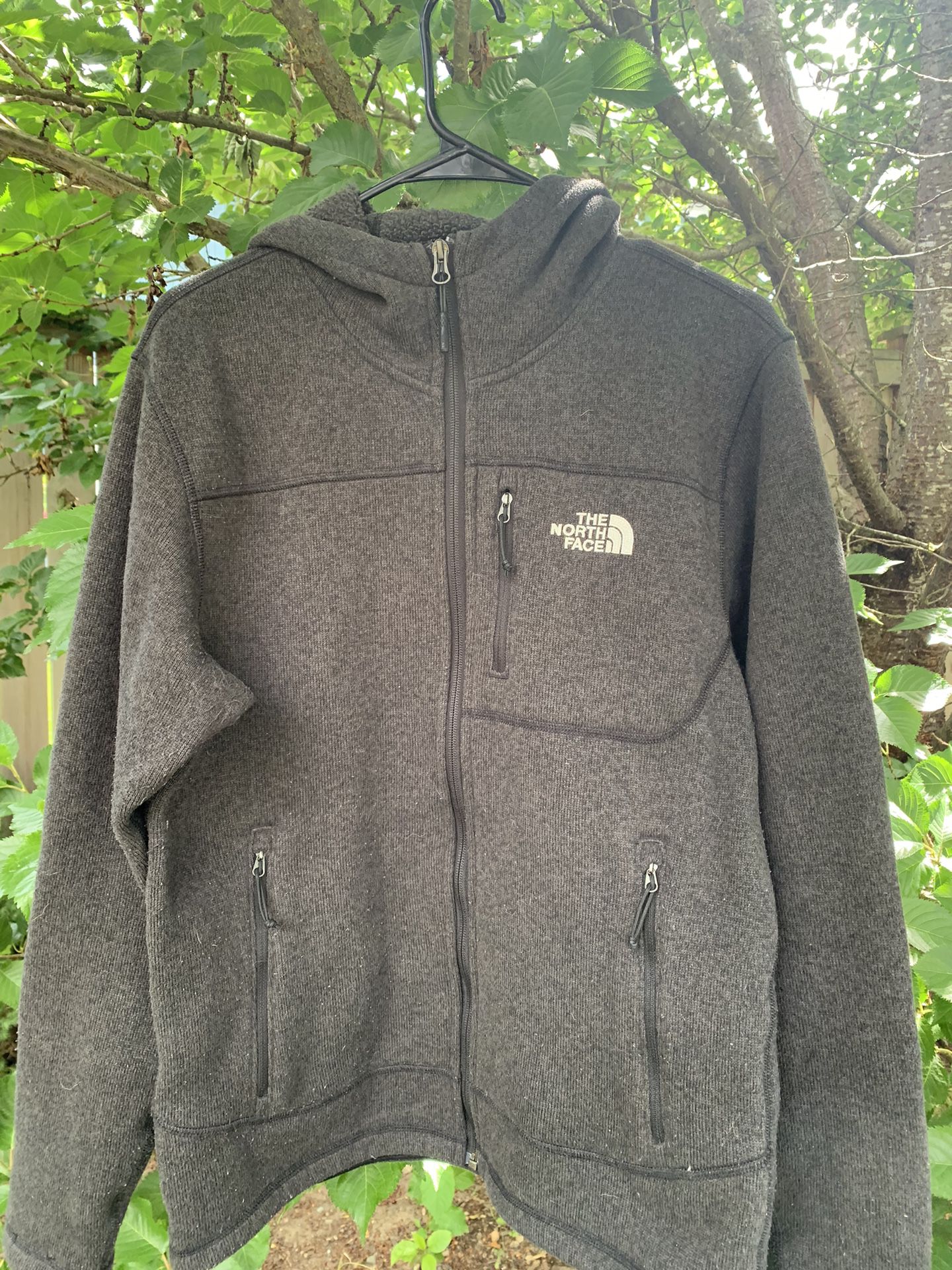 Like new M’s North Face Jacket - Size Small