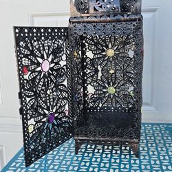 GORGEOUS ✨️MOROCCAN-STYLE METAL LANTERN ~ CANDLE HOLDER ~with Intricate Cutout Designs and MULTI-COLORED Faux Gems💎 so Beautiful!
