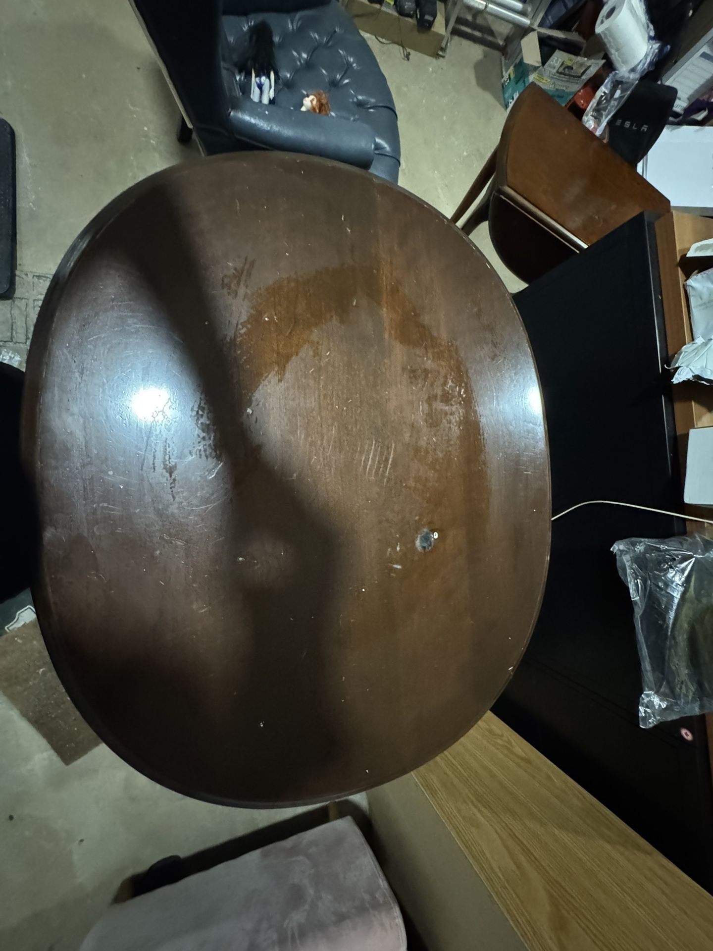 Small Round Hard Wood Table