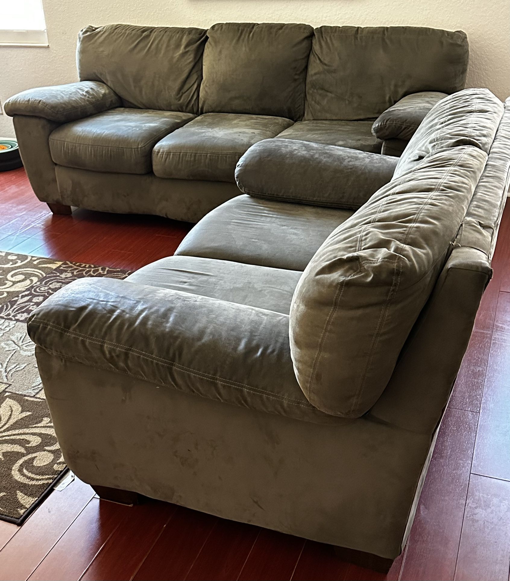 Ashley Furniture, Sofas