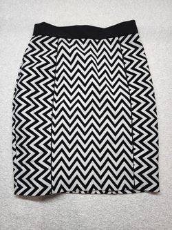 H&M Women's Skirt Size 8