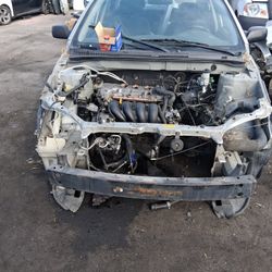 2006 Toyota Corolla Parts