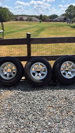 Airstream Rims and Tires / 4 + spare