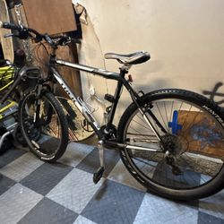 TREK 820 For sale OBO 
