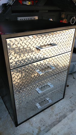 Super Cool Powell Monster Metal Dresser Real Metal Diamond Plate