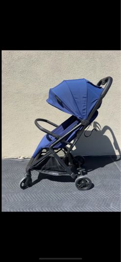 Stroller/ Icon Compact Travel Stroller/ Travel/ Airplane/ Kids/ New