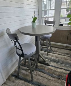 High-top Table