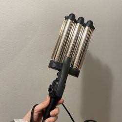 Pro Artist 24K Gold 3 Barrel Hair Waver