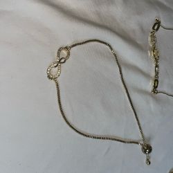 2 Pcs  Adjustable Bracelet 