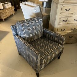 Traemore accent online chair