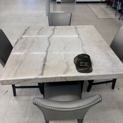 Table Ivory