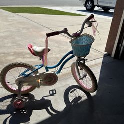Girls Bike With Training Wheels Basket And Bell!