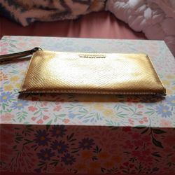 Hang Purse