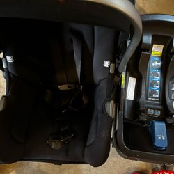Nuna Infant Carseat