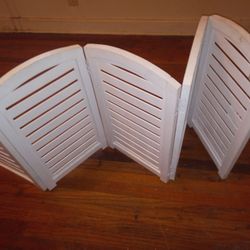 Dog/Puppy Gate Good For in Home Pets