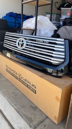Toyota Black front grill
