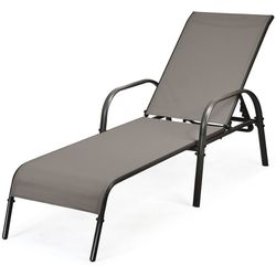 10 Matching Patio /Pool Lounge Chairs