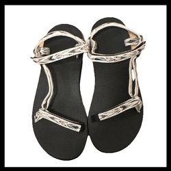 Teva white sandals women’s size 7