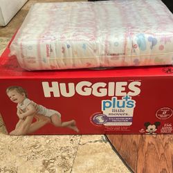 Baby diapers 
