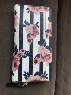 Kate spade wallet!! 